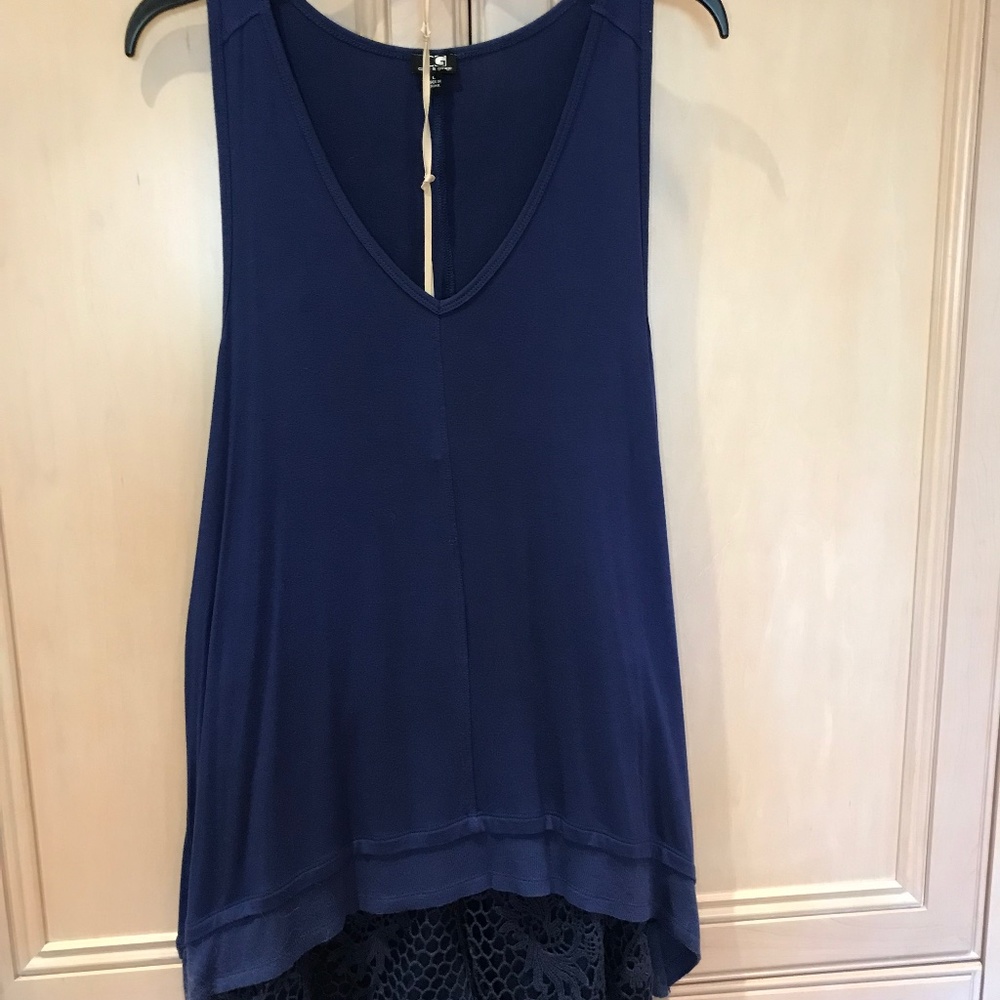 Lauren Conrade racer back tunic with lace shorts, Navy Blue, Size large